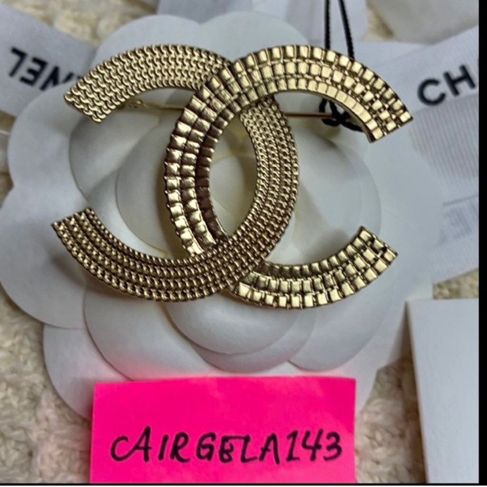 Chanel Brooch Golden Fringe 22P